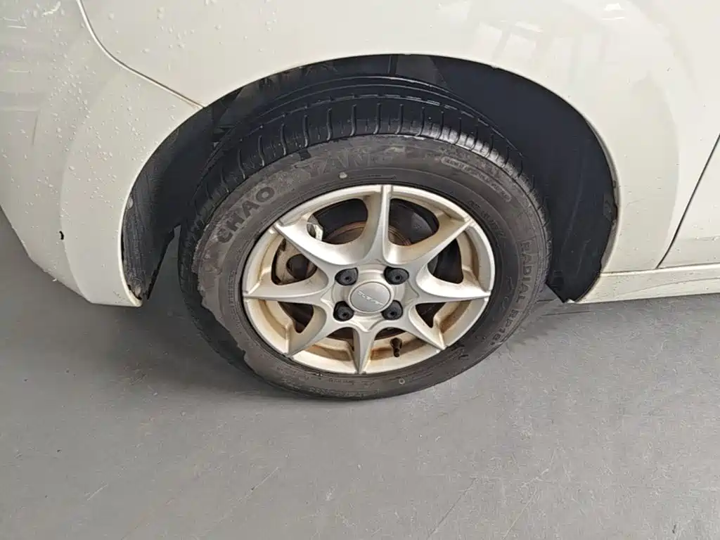 Roewe Clever — миниатюра 23