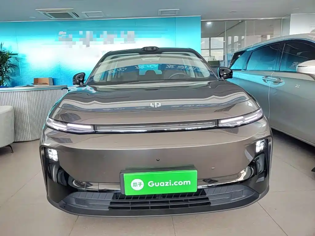 Leapmotor Leapmotor B10 — миниатюра 3