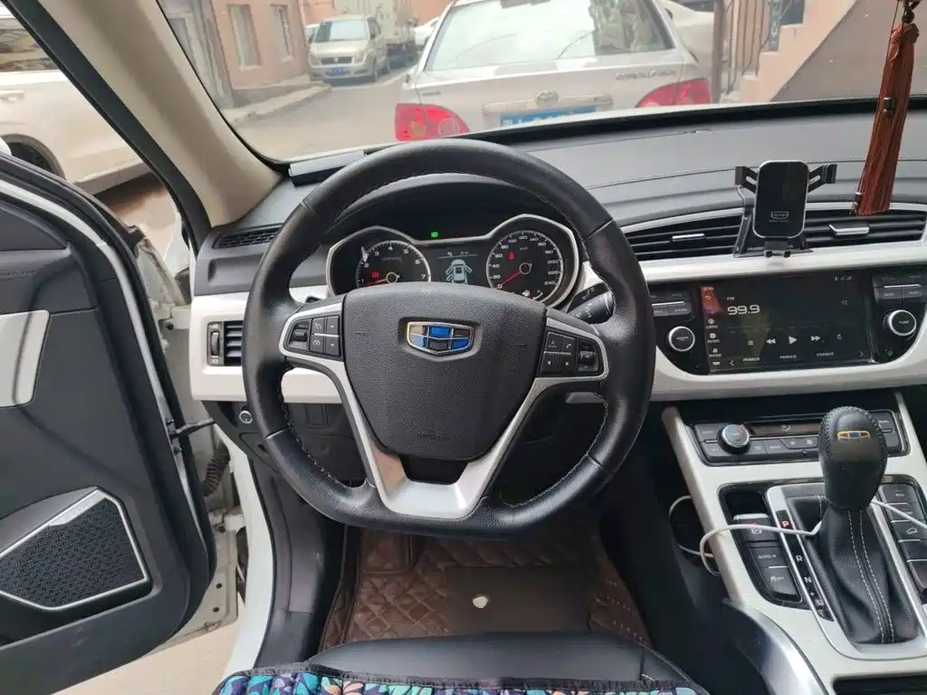 Geely Boyue — миниатюра 3