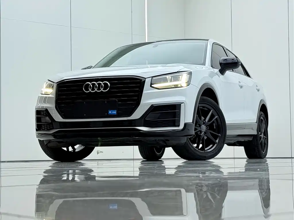 Audi Q2L — миниатюра 2