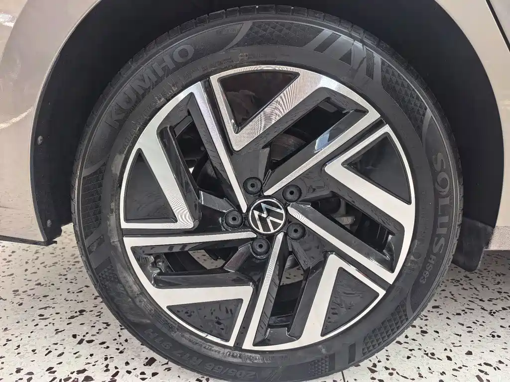 Volkswagen Sagitar — миниатюра 19
