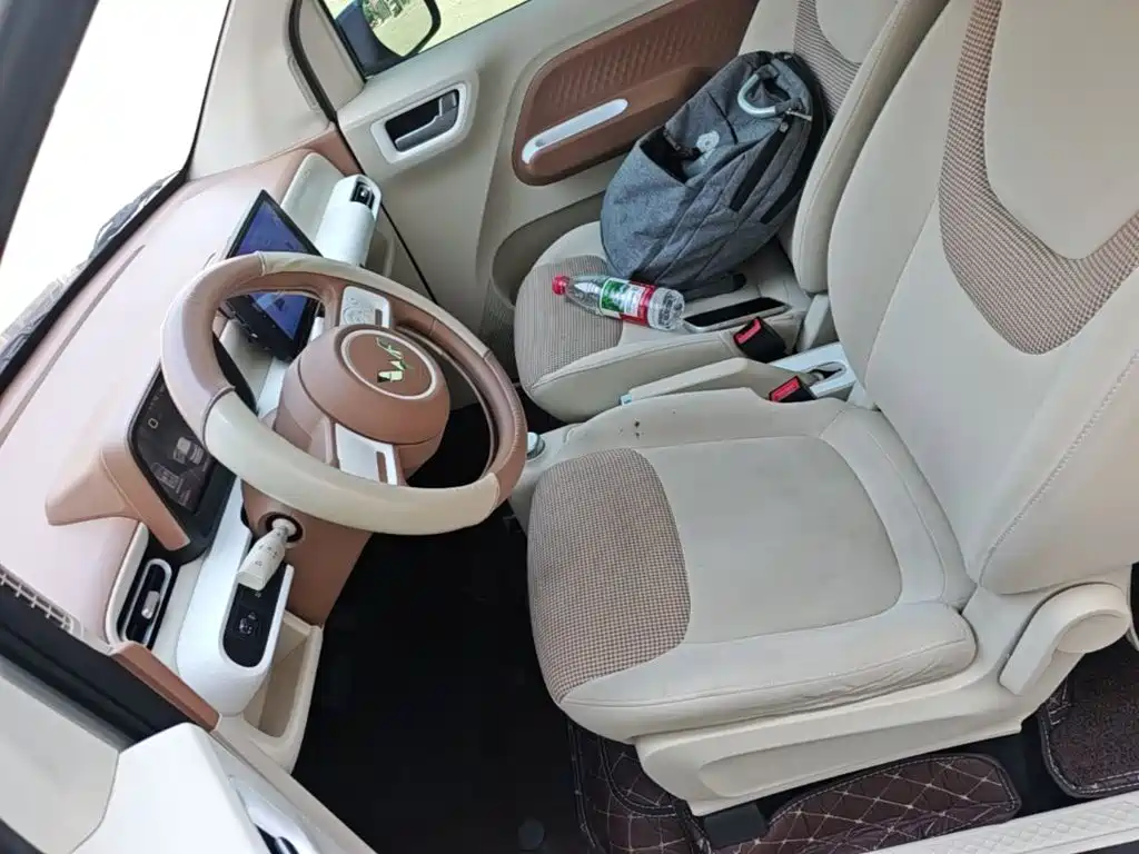 Wuling MINIEV — миниатюра 15