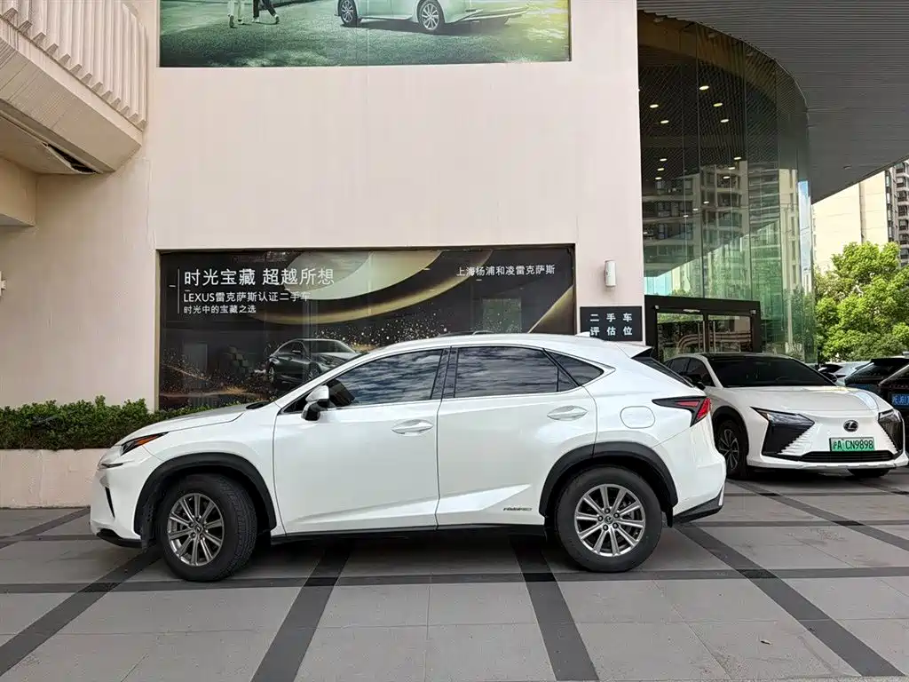 Lexus NX — миниатюра 2