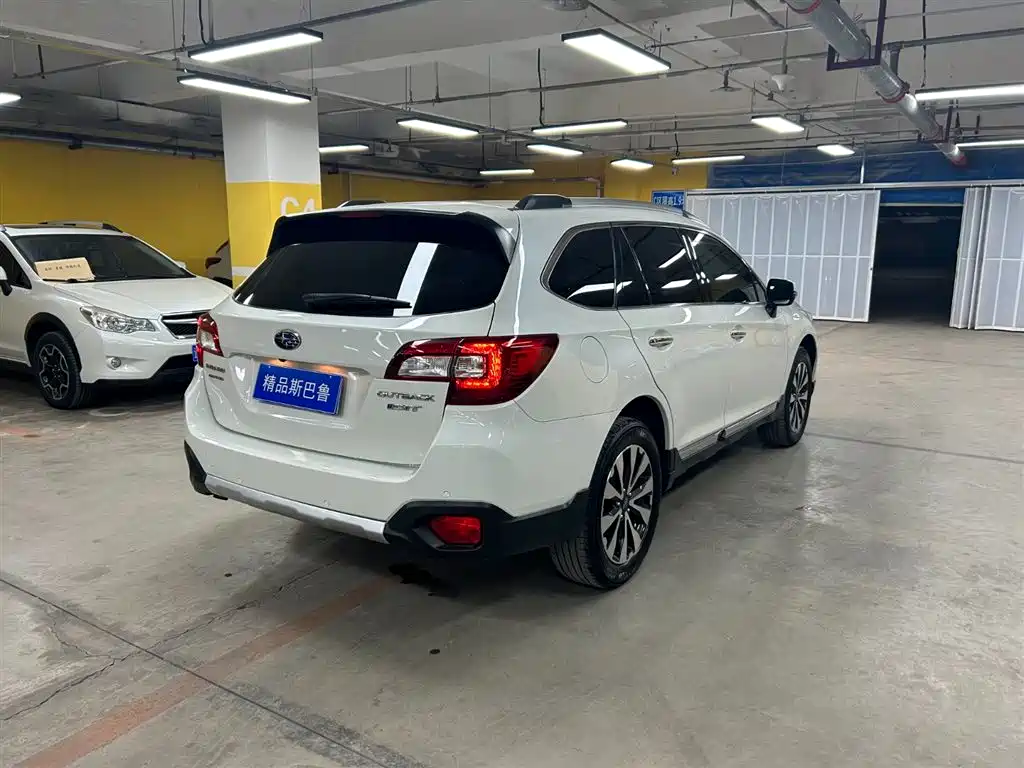 SUBARU OUTBACK