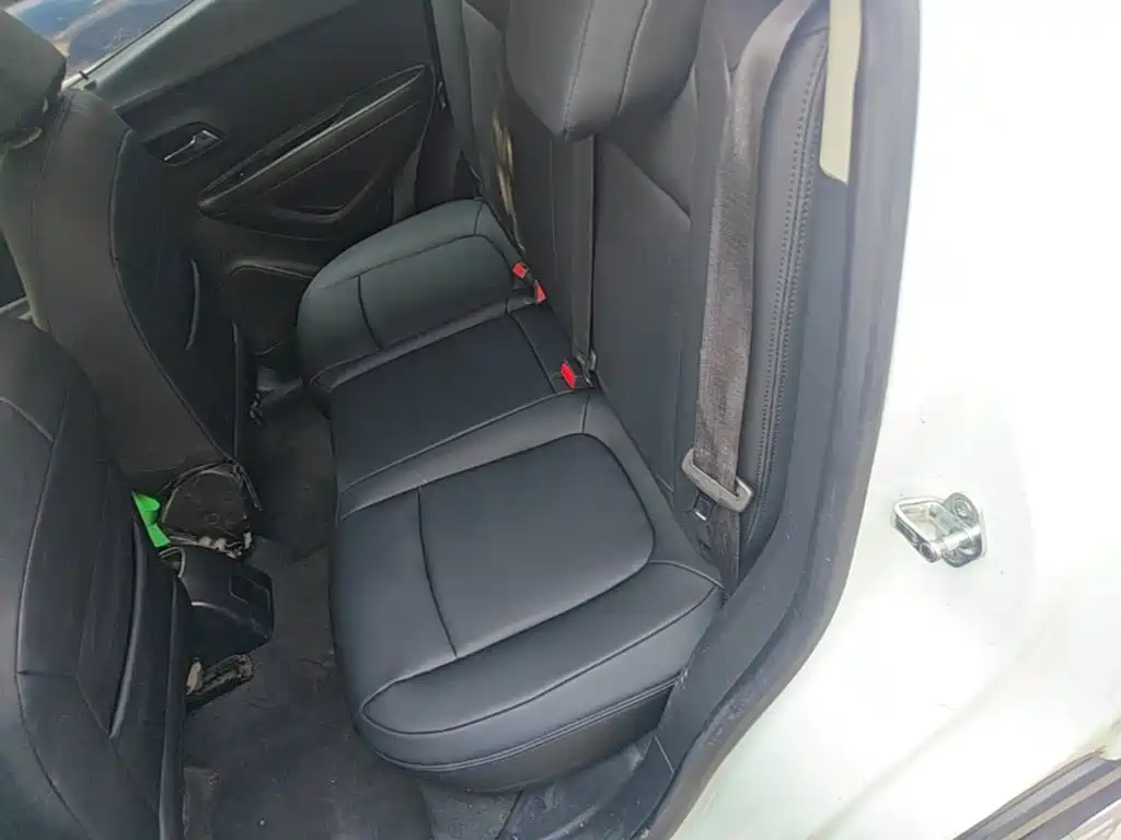 Chevrolet Trax — миниатюра 17