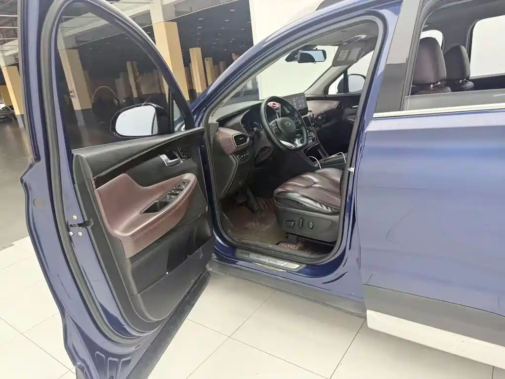 Hyundai Santa Fe — миниатюра 4