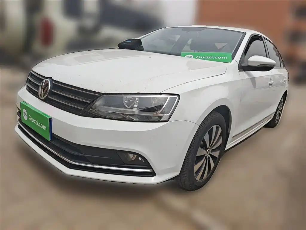 Volkswagen Sagitar 2017