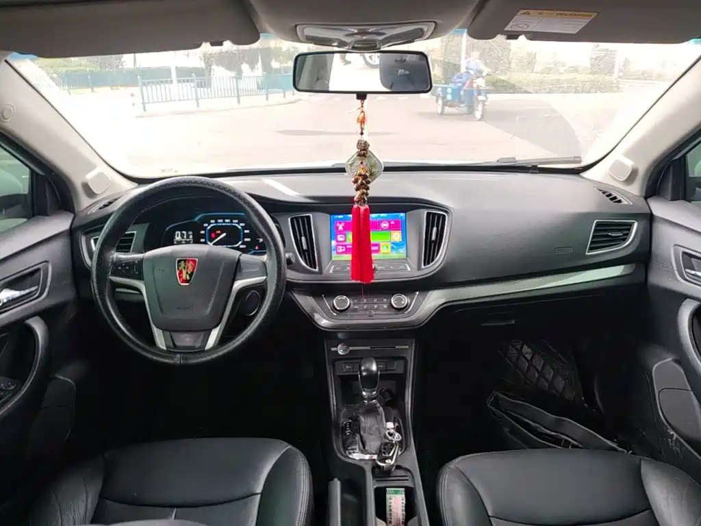 Roewe 360 — миниатюра 10