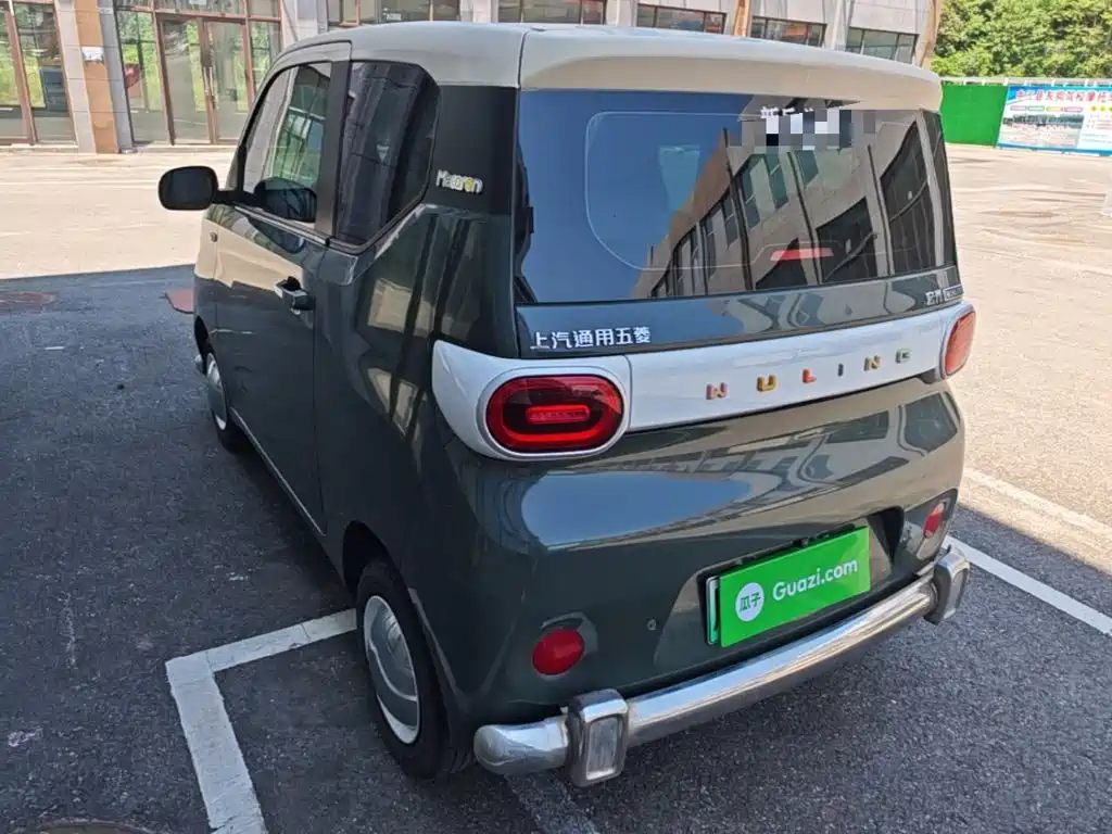 Wuling MINIEV — миниатюра 5