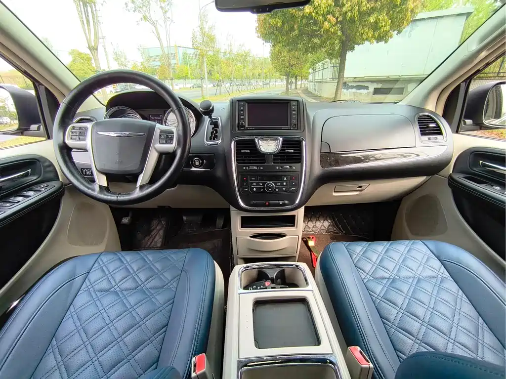 Chrysler Grand Voyager 2014 3.6L Comfort