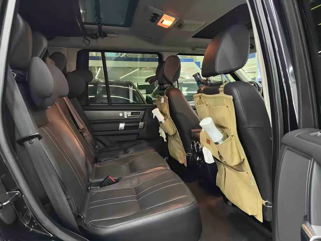 Land Rover Discovery — миниатюра 5