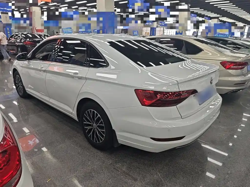 Volkswagen Sagitar — миниатюра 23