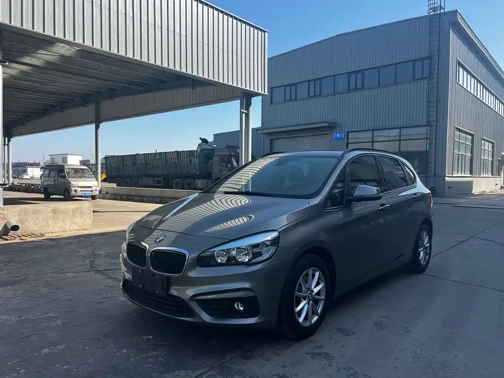 BMW 2 SERIES STATION WAGON