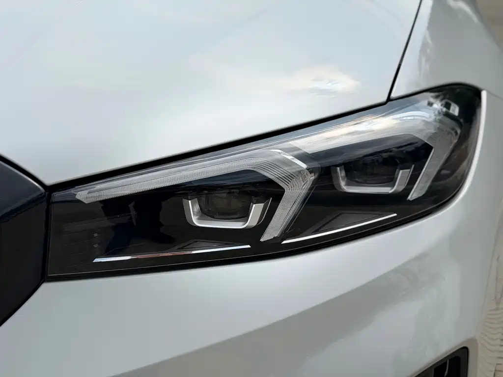 BMW i3 — миниатюра 9