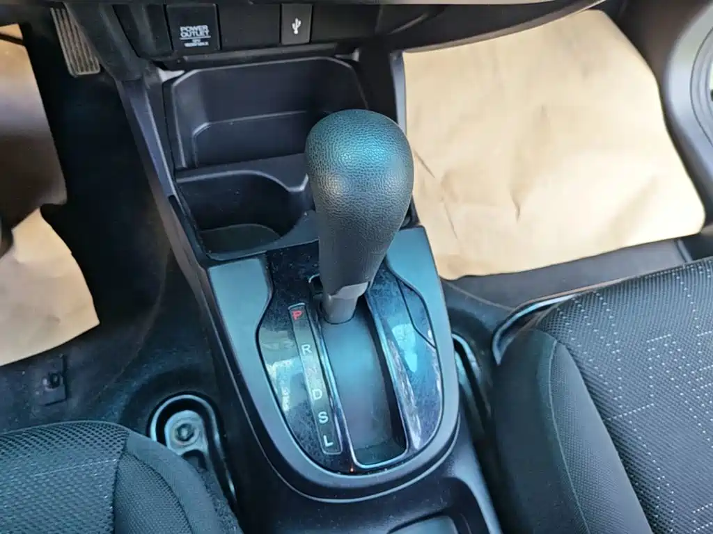 Honda Fit — миниатюра 14