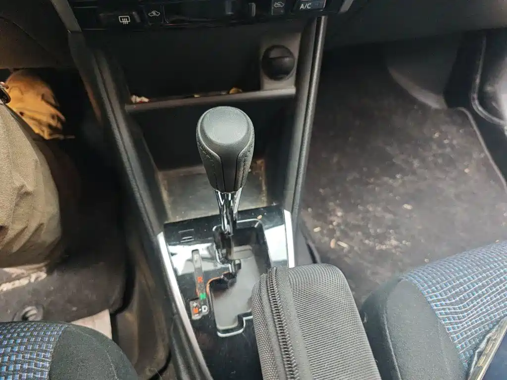 Toyota Vios FS — миниатюра 10