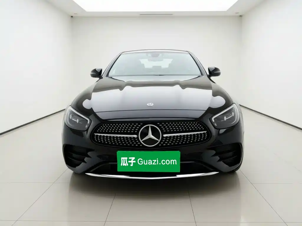 Mercedes-Benz E-Class — миниатюра 2