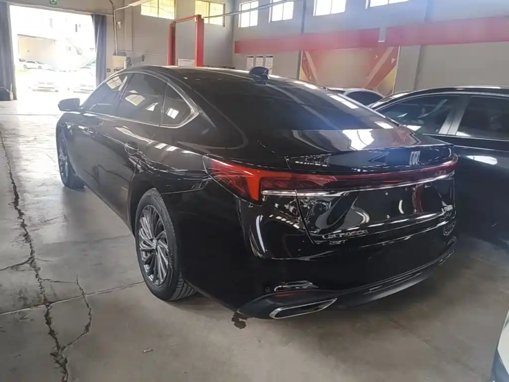 Buick LaCrosse — миниатюра 5