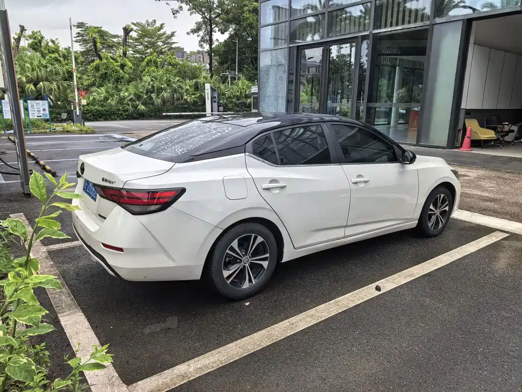 Nissan Sylphy — миниатюра 3