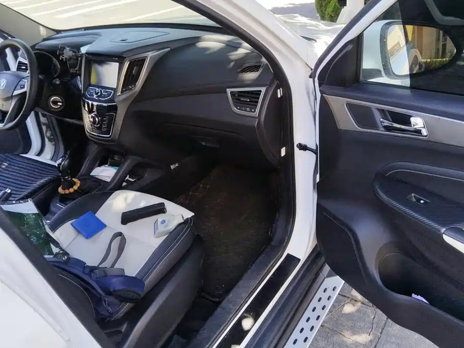 Changan CS35 — миниатюра 8