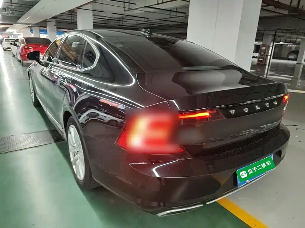 Volvo S90 — миниатюра 5