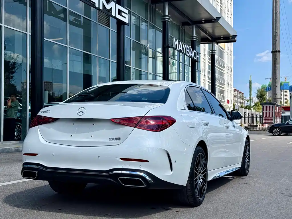 Mercedes-Benz C-Class — миниатюра 5