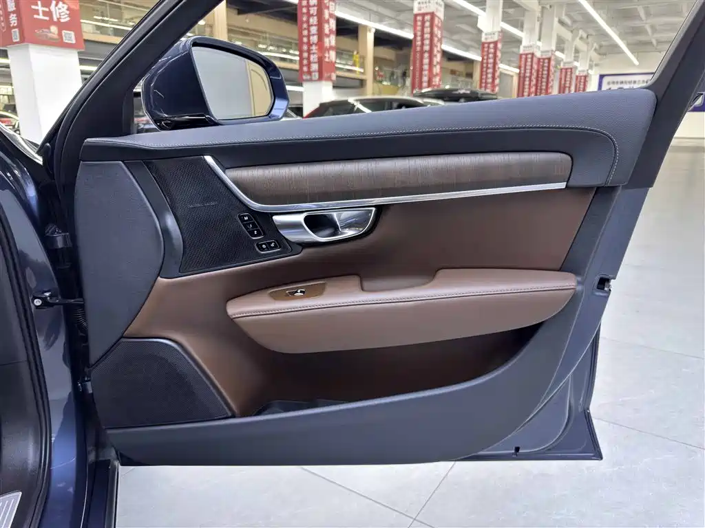Volvo S90 — фотографии объявления, Фото 17