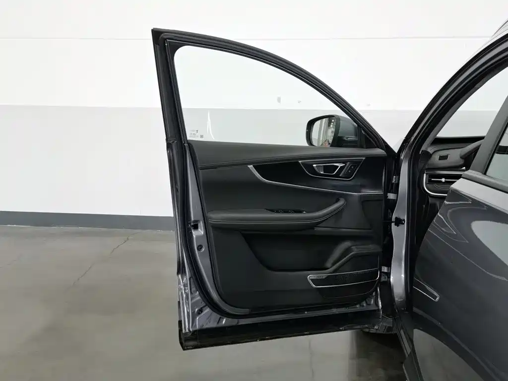 Chery Tiggo 8 — миниатюра 8
