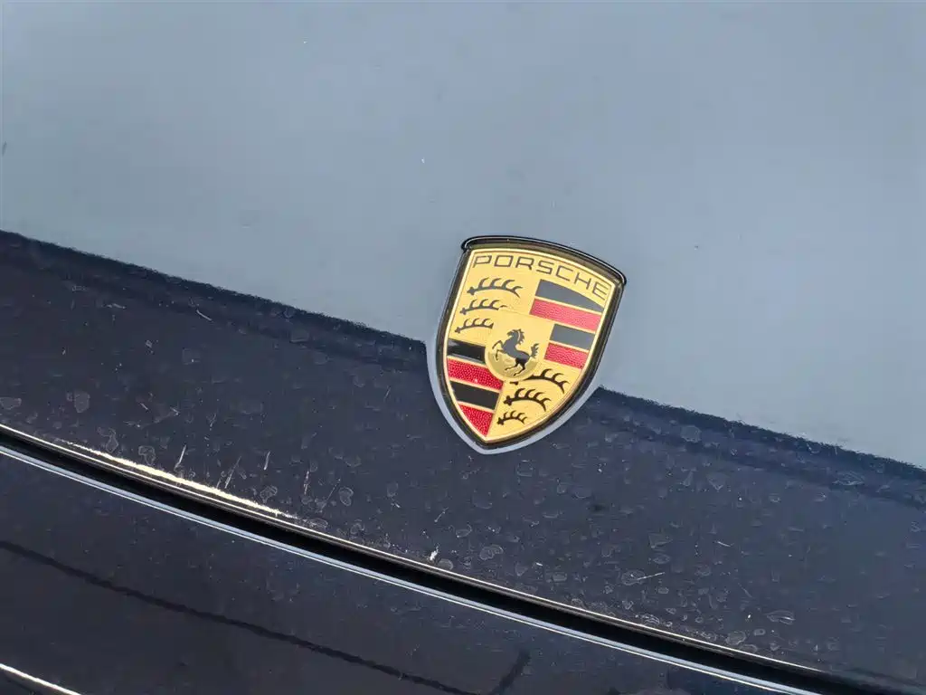 Porsche Cayenne — миниатюра 35