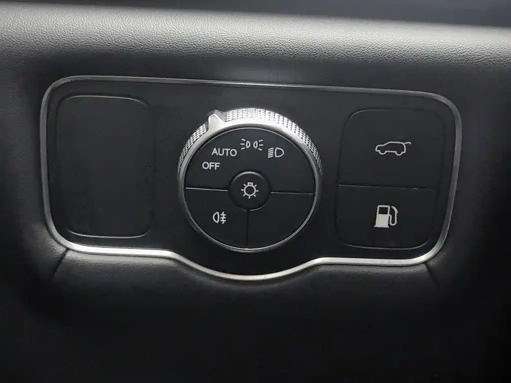 Chery Tiggo 9 C-DM — миниатюра 21