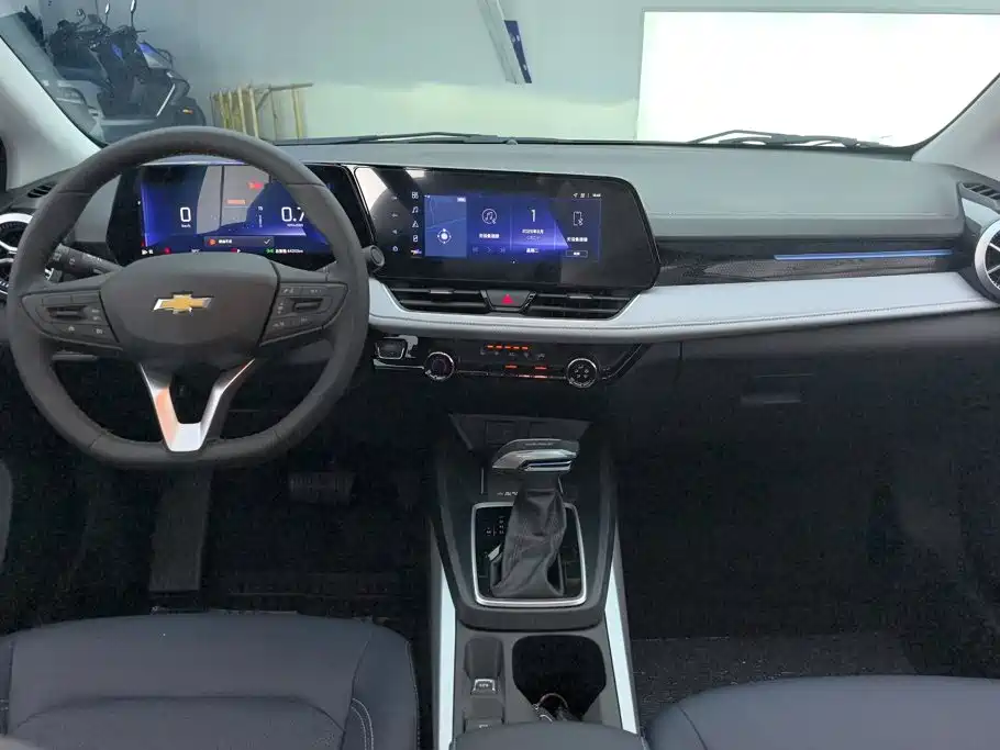 Chevrolet Monza — миниатюра 12