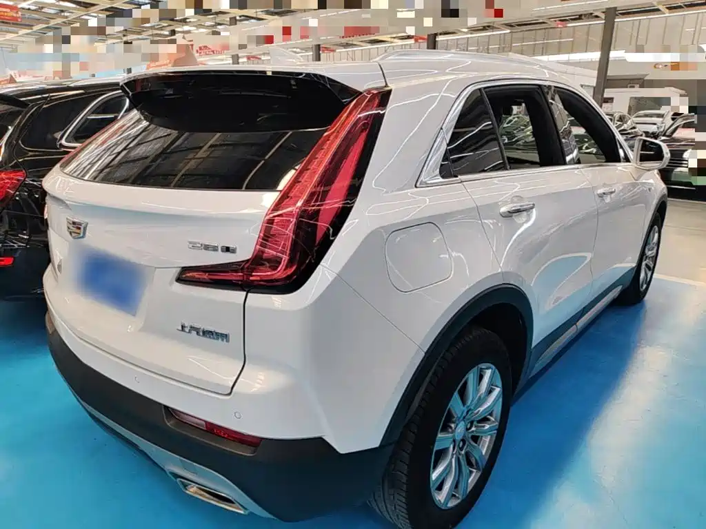 Cadillac XT4 — миниатюра 7