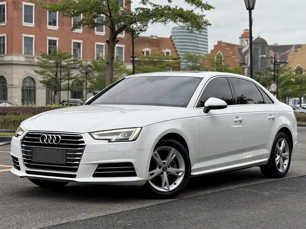 Audi A4L 2017