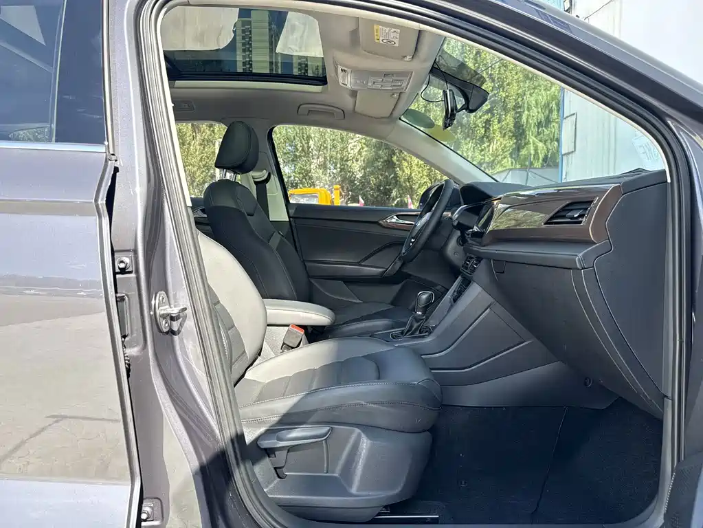 Volkswagen Tharu — миниатюра 13