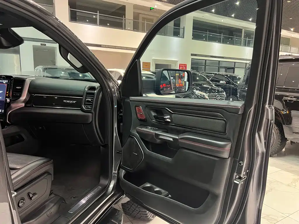 RAM Ram Trucks — миниатюра 11