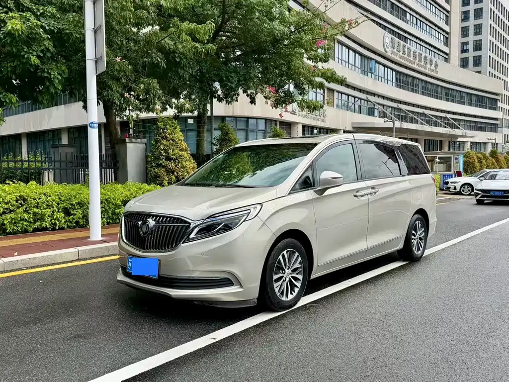Buick GL8