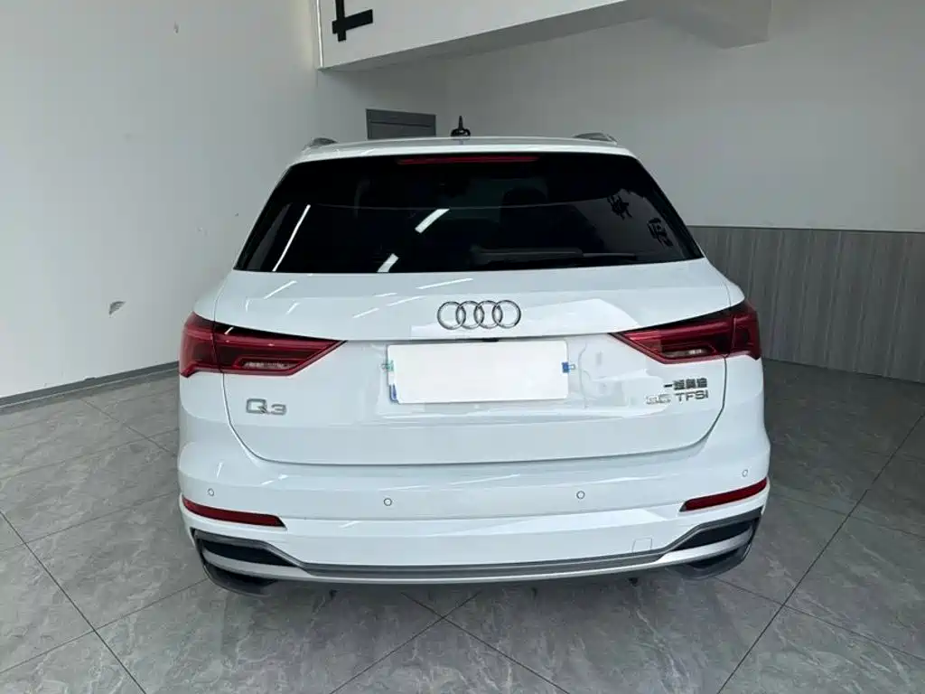 Audi Q3 — миниатюра 5