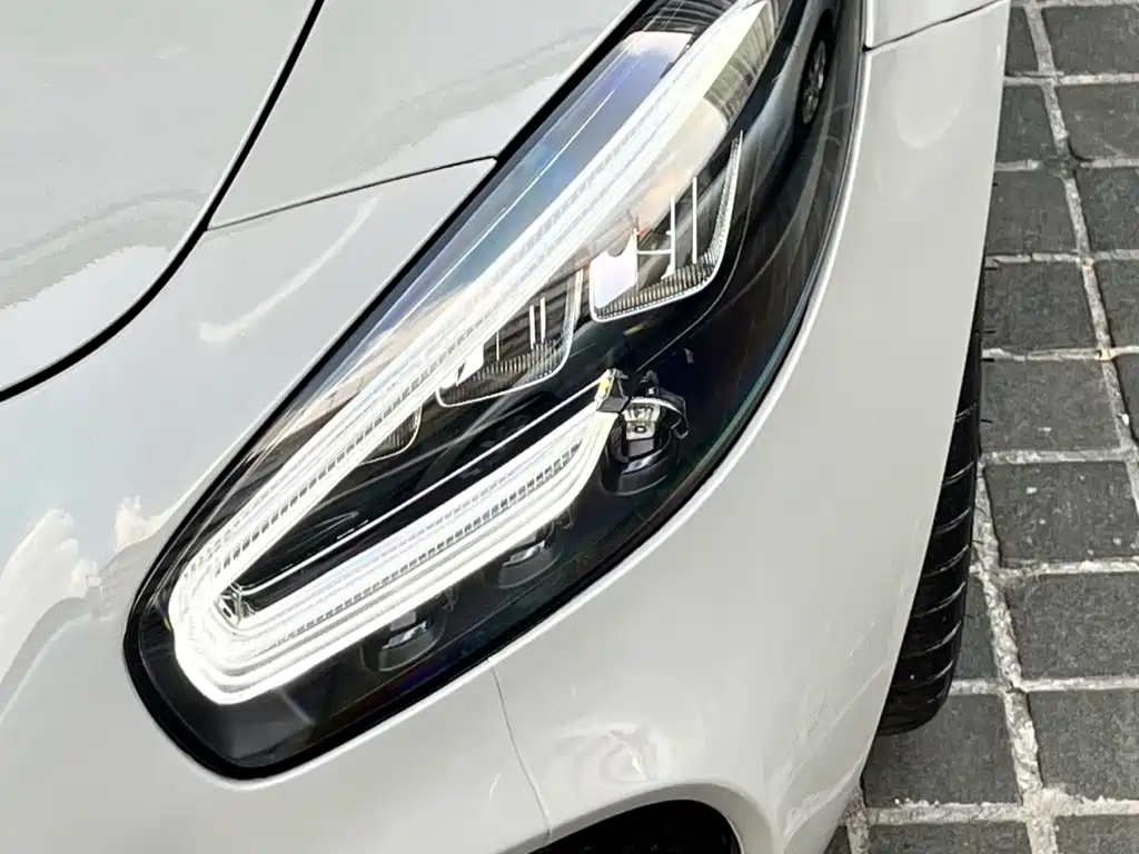 Mercedes-Benz AMG GT — миниатюра 10