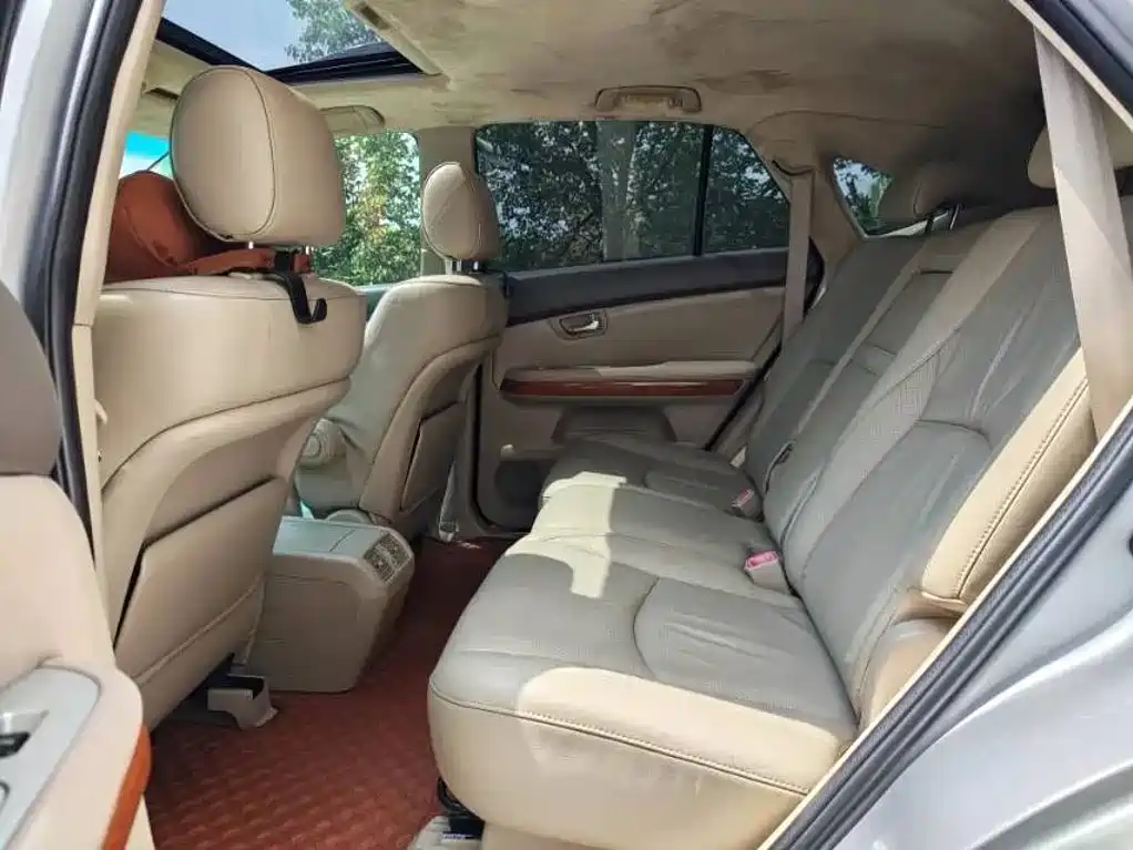 Lexus RX Classic — миниатюра 7