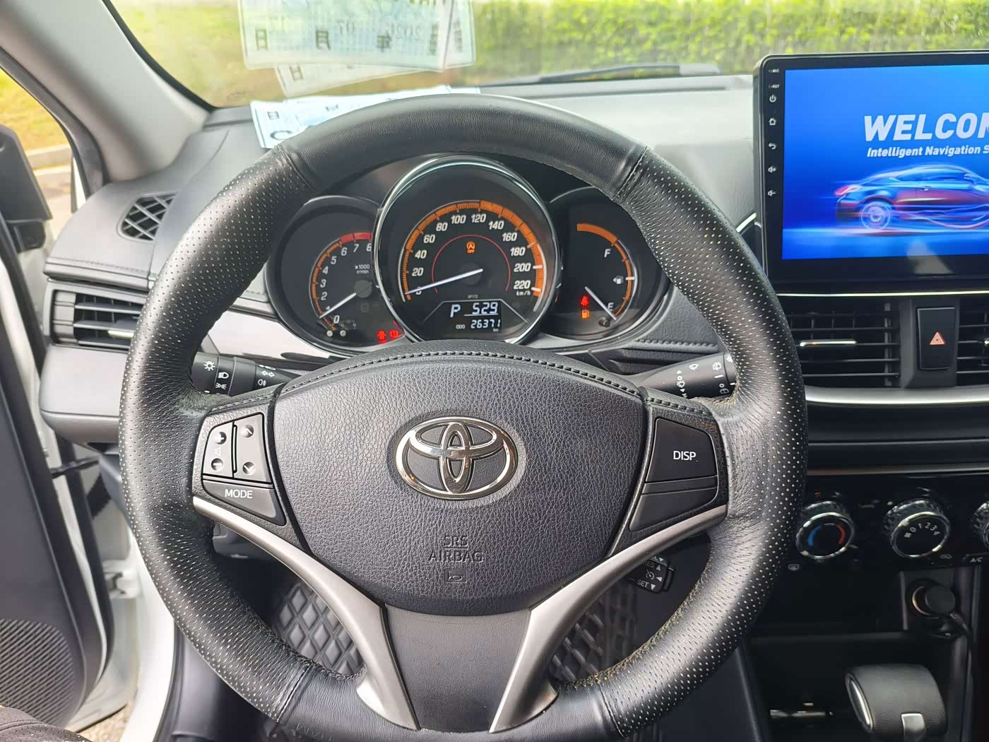 Toyota YARiS L Zhi Xuan 1.5 л 2022 г. Белый, пробег 26000 км
