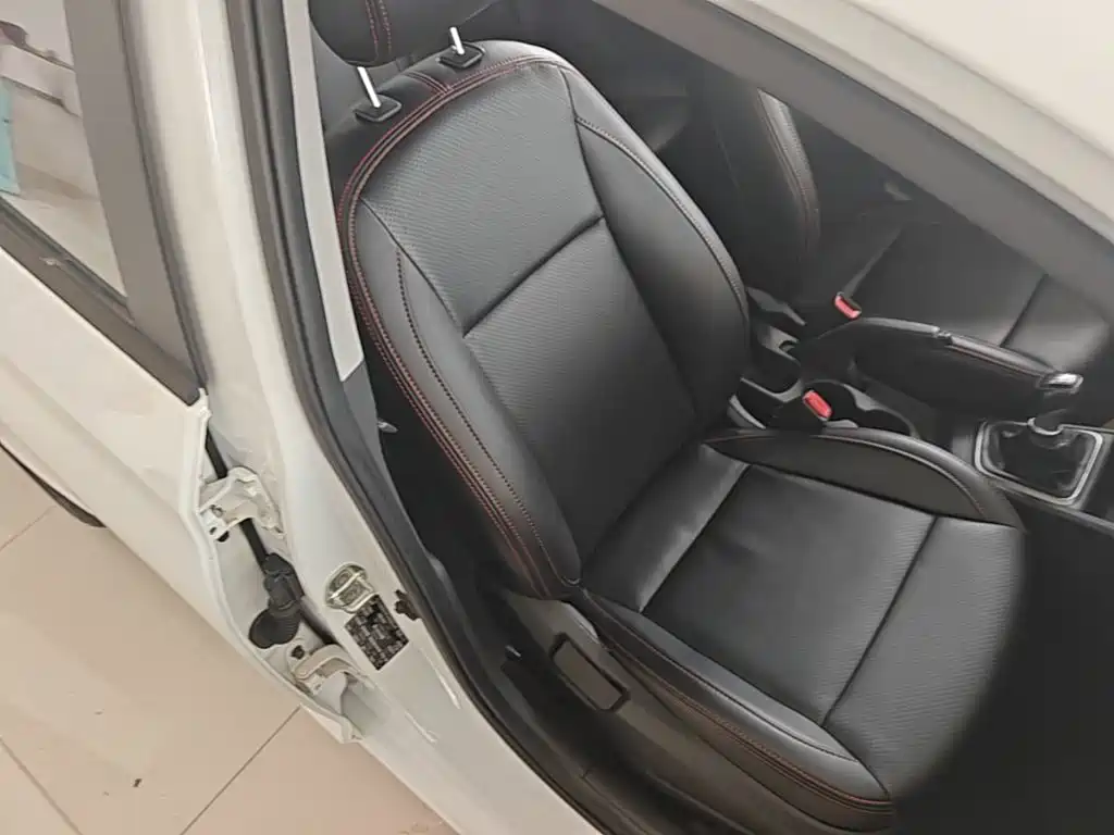 Hyundai Verna — миниатюра 25