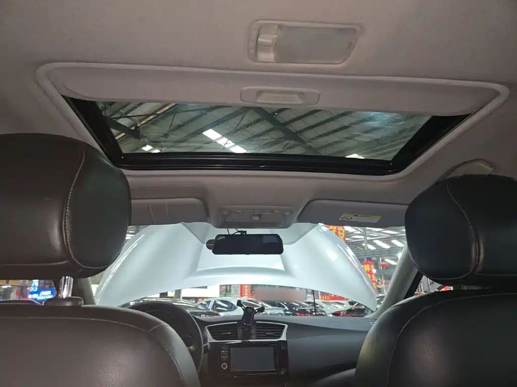 Nissan Sylphy — миниатюра 18