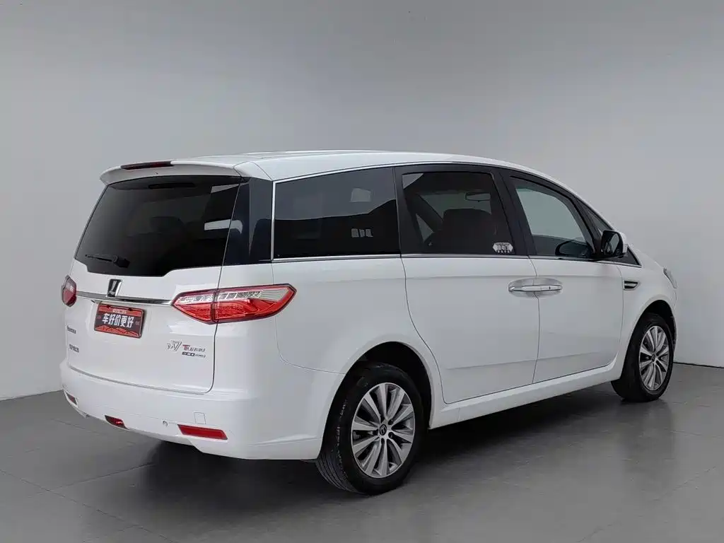 Luxgen Big 7 MPV — миниатюра 2