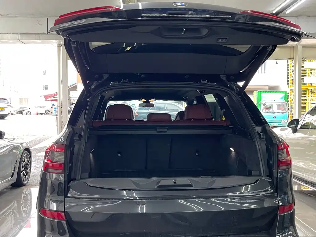 BMW X5 — миниатюра 10