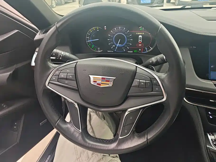Cadillac CT6 Plug-in — миниатюра 15