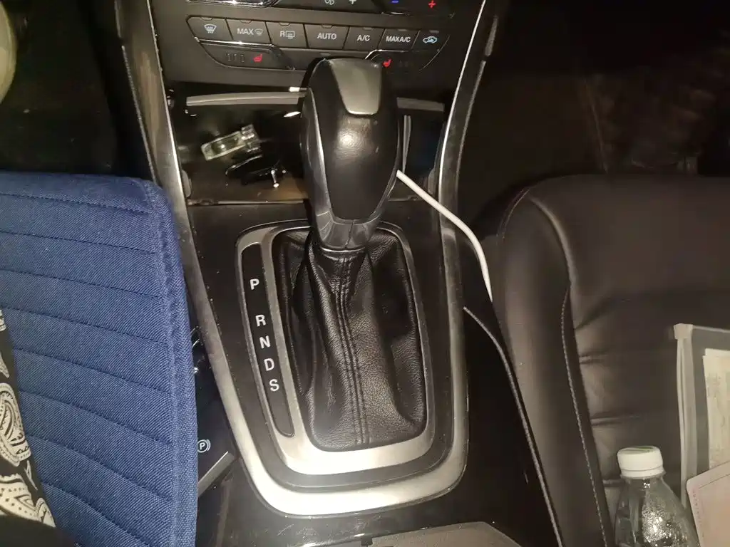 Ford Edge — миниатюра 10