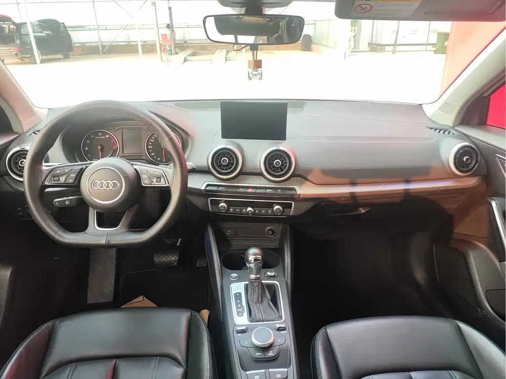 Audi Q2L — миниатюра 6