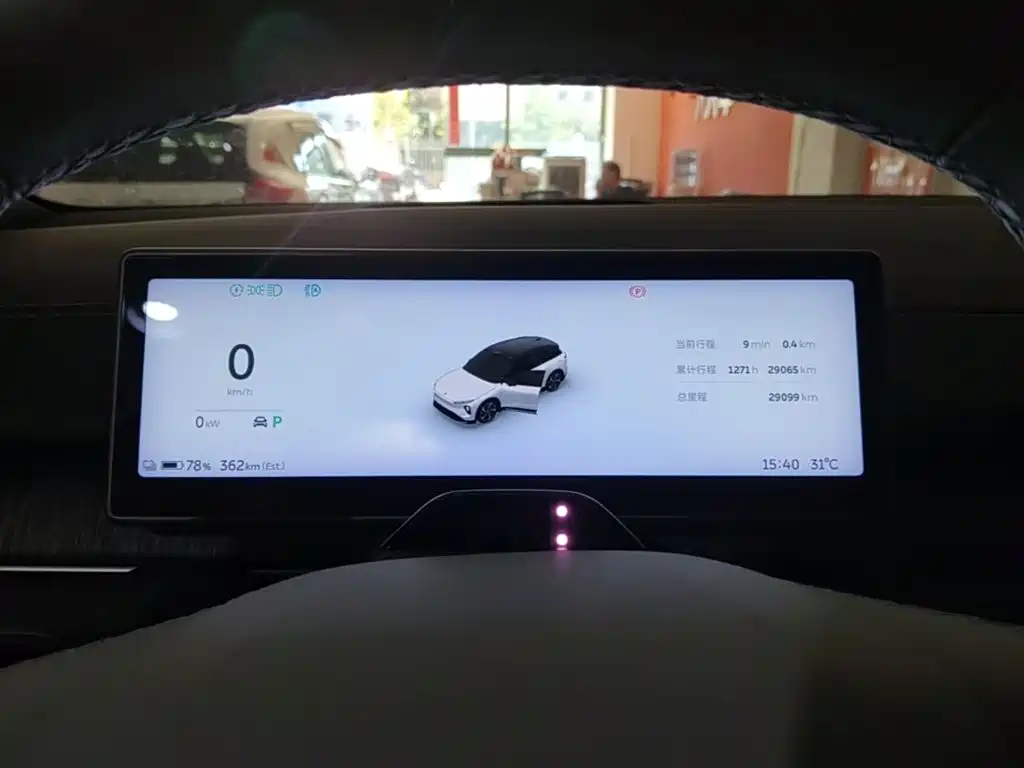 NIO ES6 — миниатюра 12