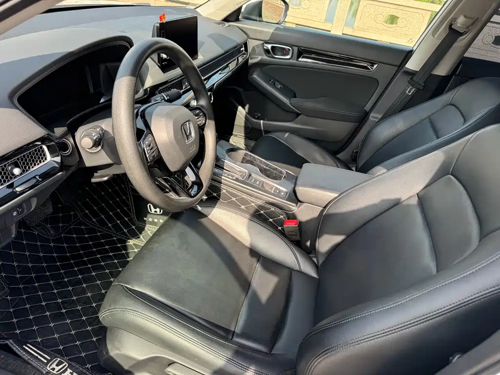 Honda Civic — миниатюра 7