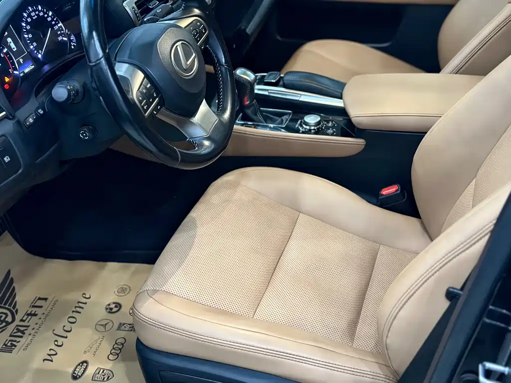 Lexus GS — миниатюра 21